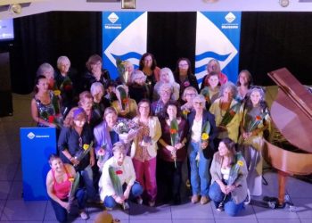 تكريم الكاتبة والناشطة الأمازيغية أسماء أوطاح بكطالونيا