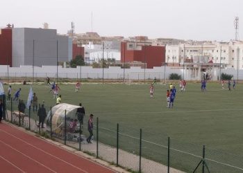 البرلماني عبد الحق أمغار يطالب بتأهيل الملعب البلدي بإمزورن