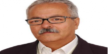 مملكتان عن الماضي تنفصلان