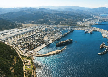 طنجة المتوسط يعزز موقع المغرب في المنافسة اللوجستية مع الموانئ الأوروبية