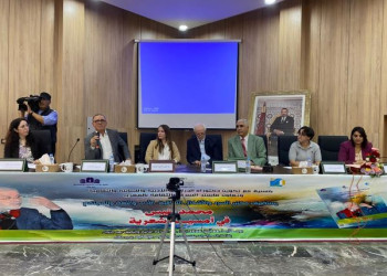أمسية شعرية مع محمد بنيس تجمع الطلبة والباحثين في بني ملال