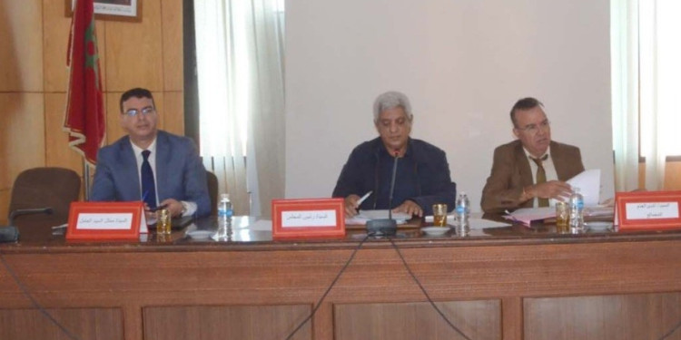 مشروع الميزانية يربك دورة مجلس بلدية الحسيمة