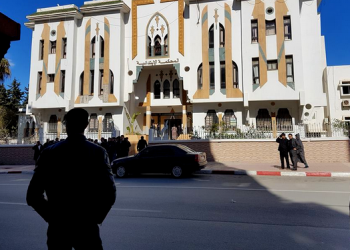 مواطنات بالحسيمة يطالبن بإنصافهن